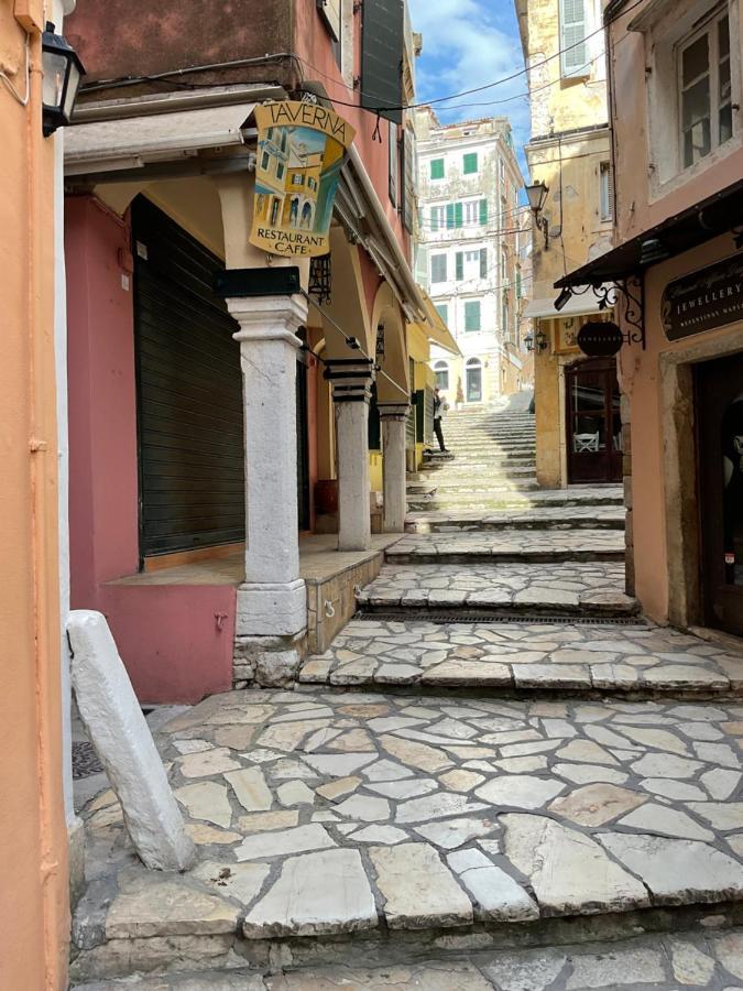 Biscoutsis Old Town Studio Corfu  Екстер'єр фото